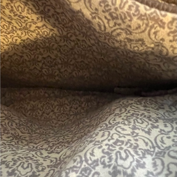 Elegant Dark Brown Crossbody Bag with Tassel - Picture 3 of 6